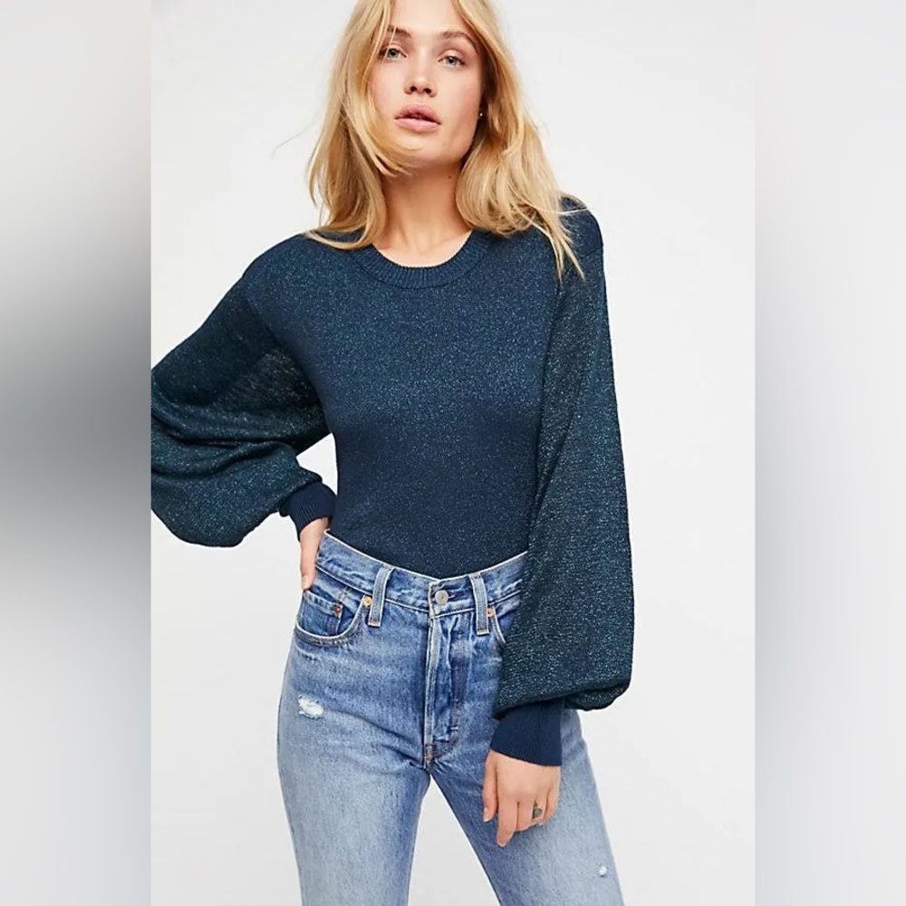 Free‎ People Metallic Knit Cropped Sweater Blue Shoulder Pad Size S